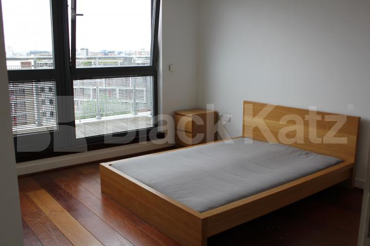 			NEW INSTRUCTION, 2 Bedroom, 1 bath, 1 reception Flat			 Pentonville road, Angel / Kings cross